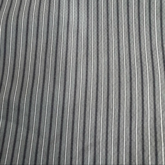 Under Armour Golf Shorts 38 - Picture 4 of 5